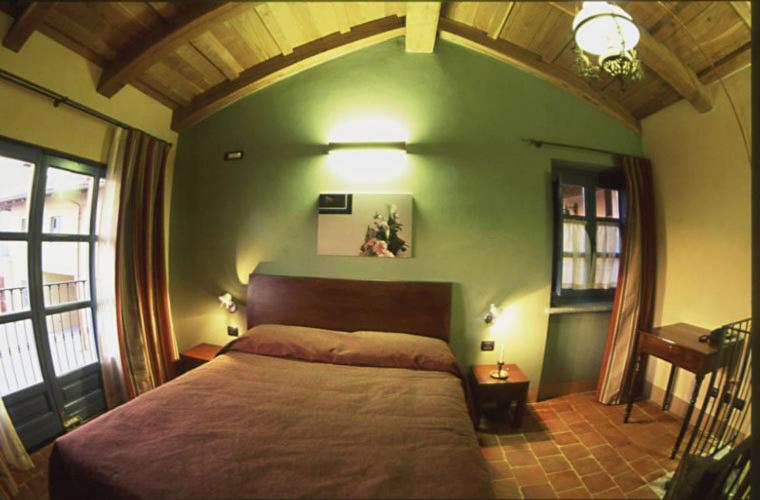 Albergo Ristorante Garibaldi 시스테르나 다스티 객실 사진