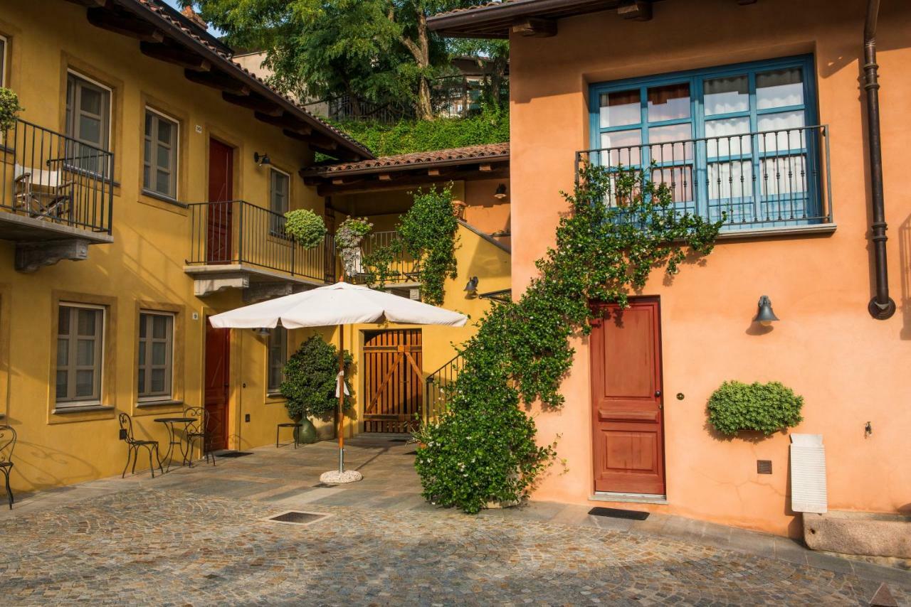 Albergo Ristorante Garibaldi 시스테르나 다스티 외부 사진